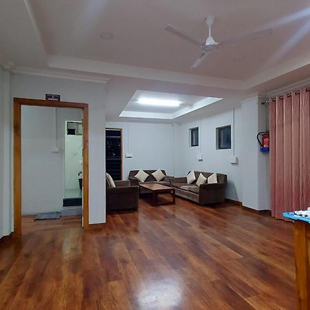 Hotel Dinthar Zara Āīzawl Exterior foto